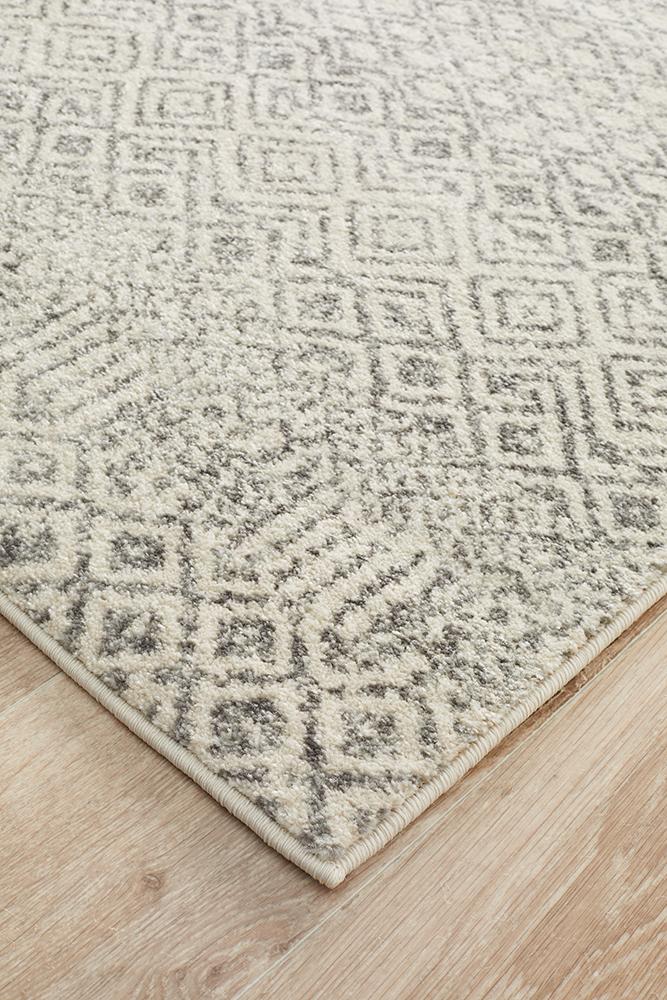 Summon Diamond Grey Transitional Runner Rug