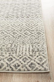 Summon Diamond Grey Transitional Runner Rug