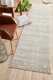 Summon Diamond Grey Transitional Rug