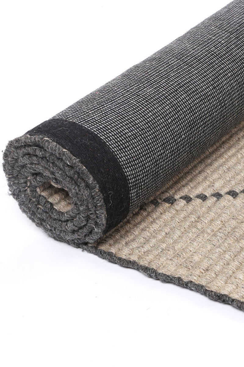 Leilani Diamond Tassel Ash Rug