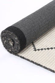 Leilani Diamond Tassel Cream Rug