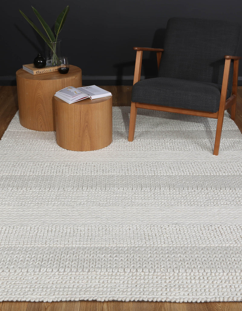 Zayna Grace Wool Blend White Rug