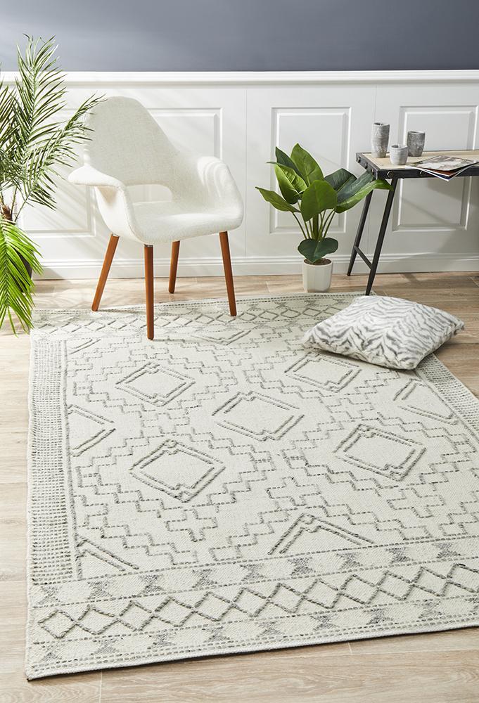 George EightOTwo Ivory Rug