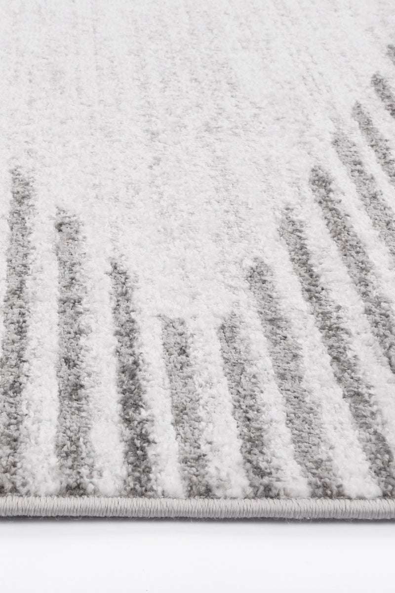 Paisley Abstract Diamond Silver Rug