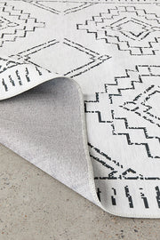 Kindred Leeroy White Washable Rug