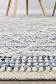 Albino Blue White Wool Rug