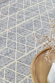 Albino Blue White Wool Rug