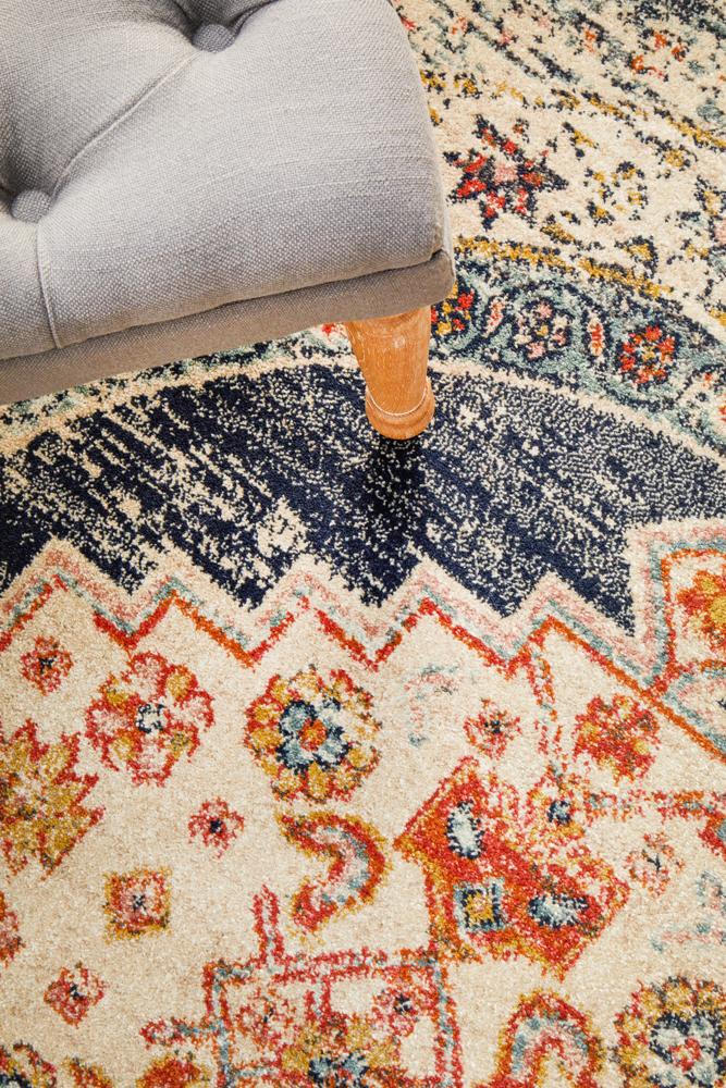 Bequest Antique Ecru Round Rug