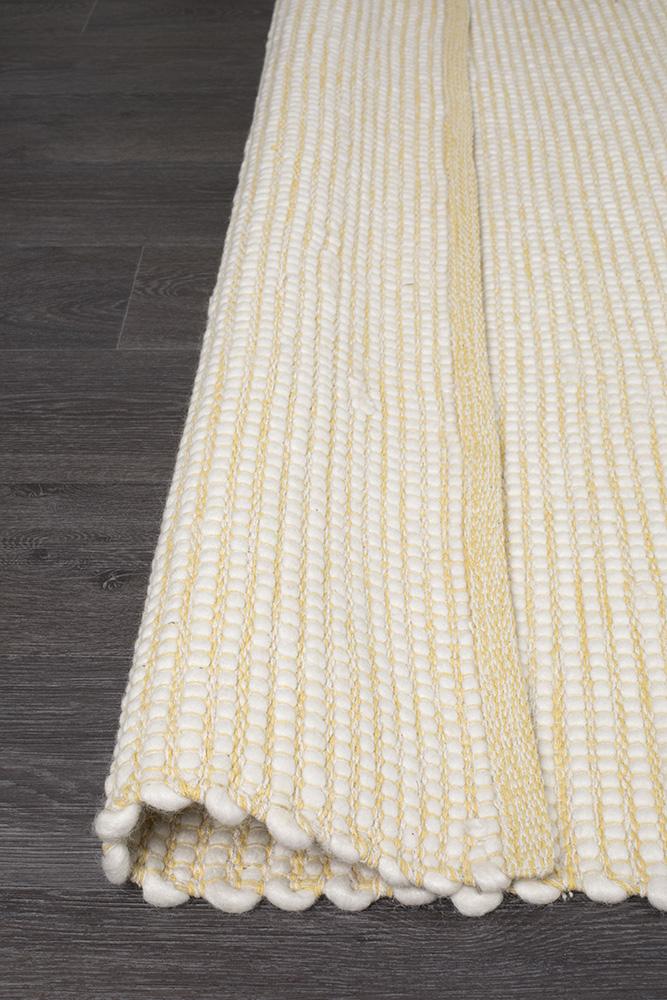 Ninnutsg Folt Wool Yellow Rug