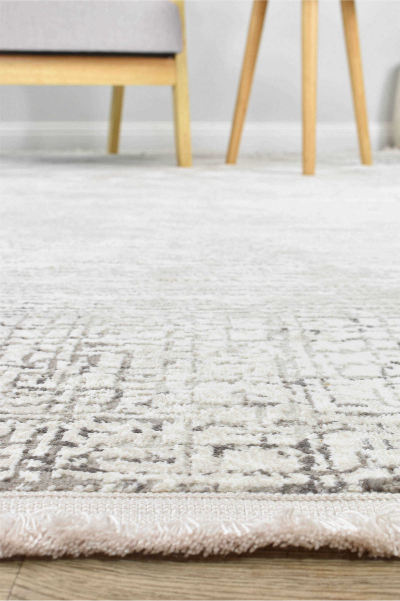 Lyonesse Beige Bravado Rug