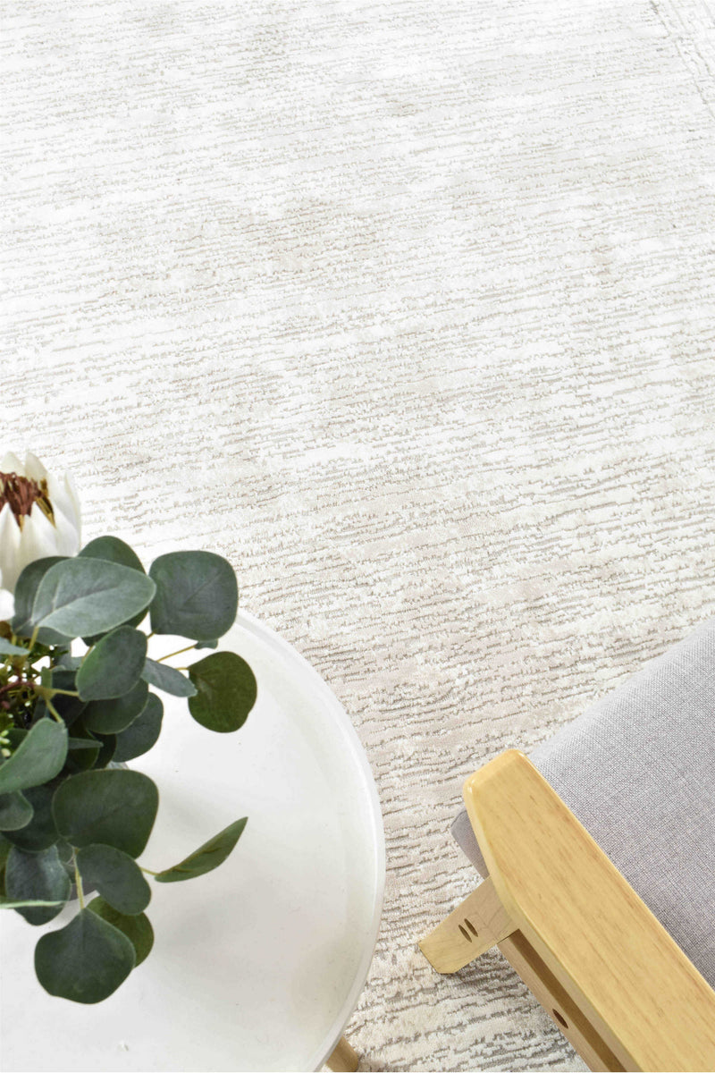 Lyonesse Beige Bravado Rug