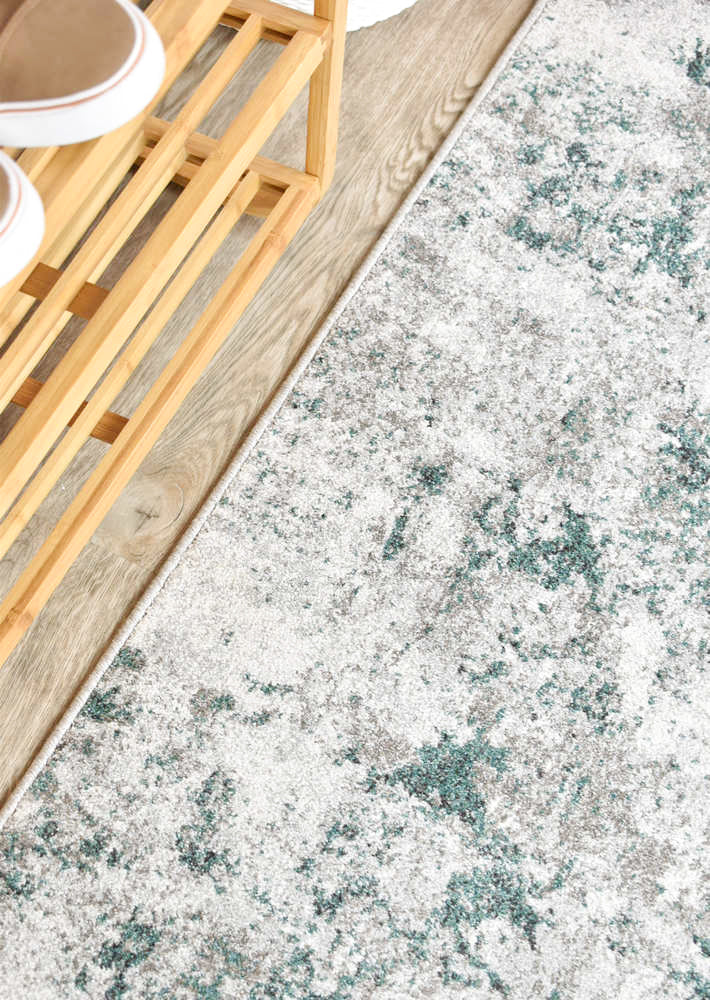 Broadway Madison Green Runner Rug