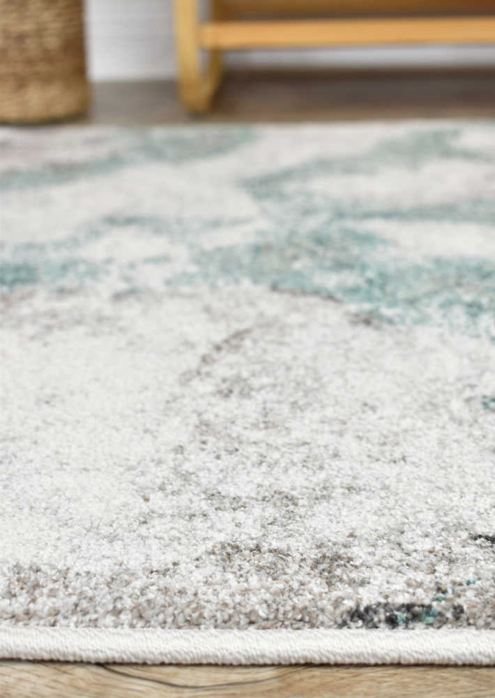 Broadway Madstone Green Runner Rug