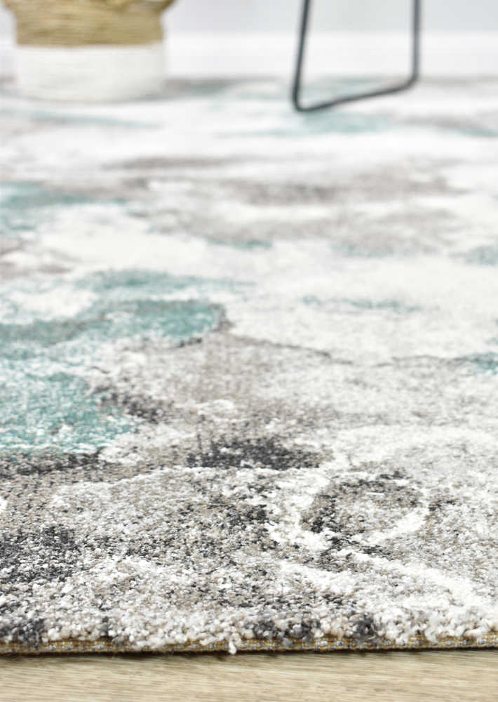 Broadway Madstone Green Rug