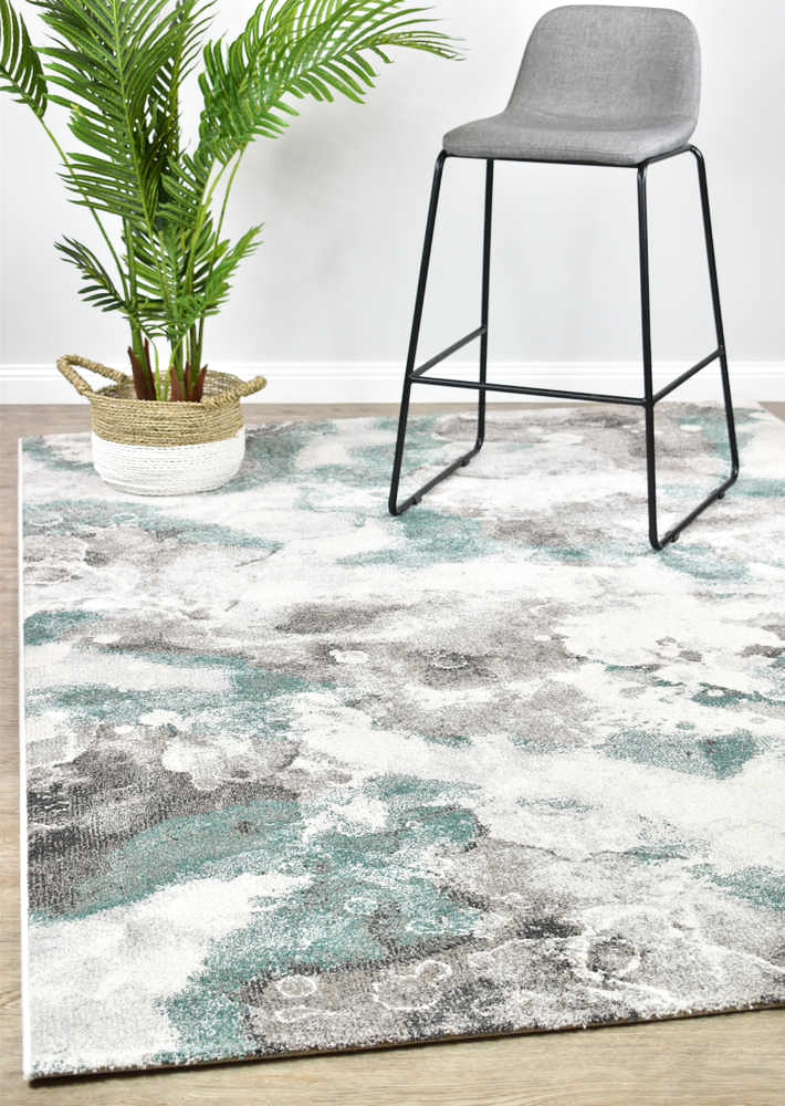 Broadway Madstone Green Rug