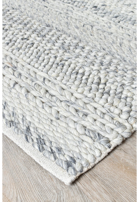 Normandy Ivory Wool Rug