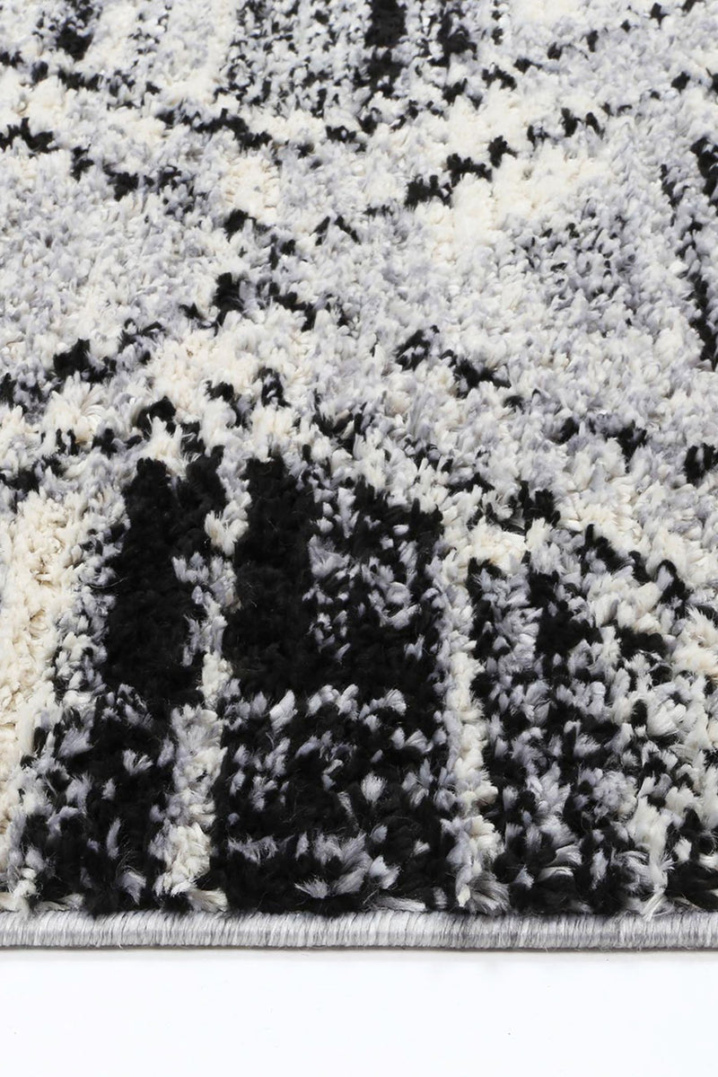 Mansur Black White Diamond Rug