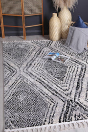 Mansur Black White Geometric Rug