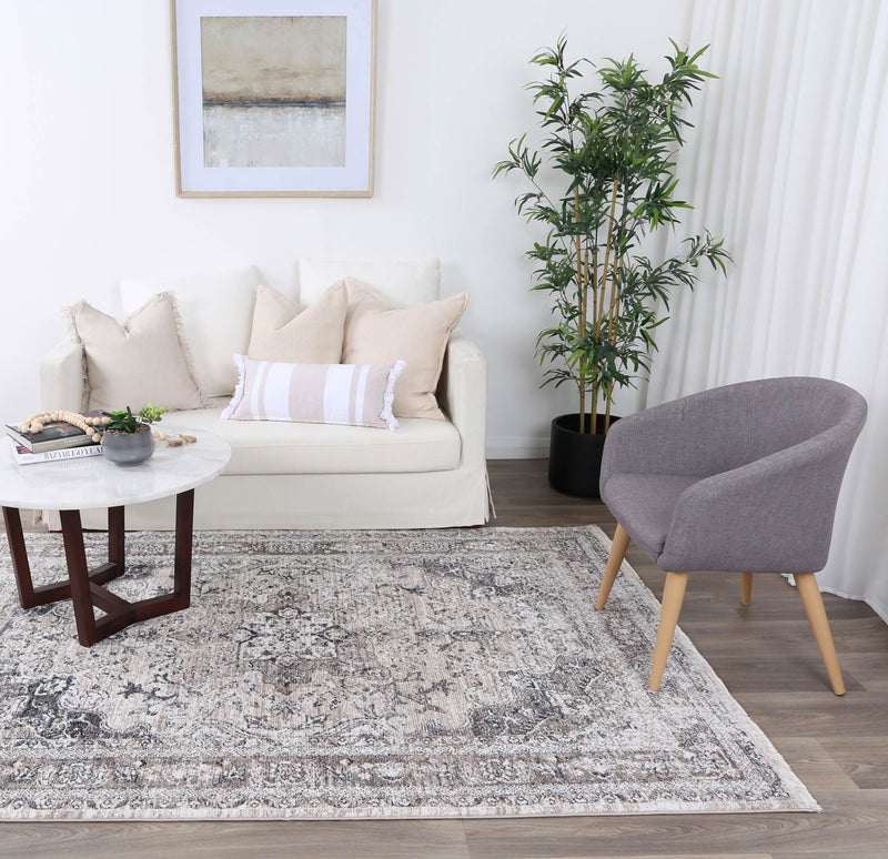 Seaport LeopardTraditional Grey Rug