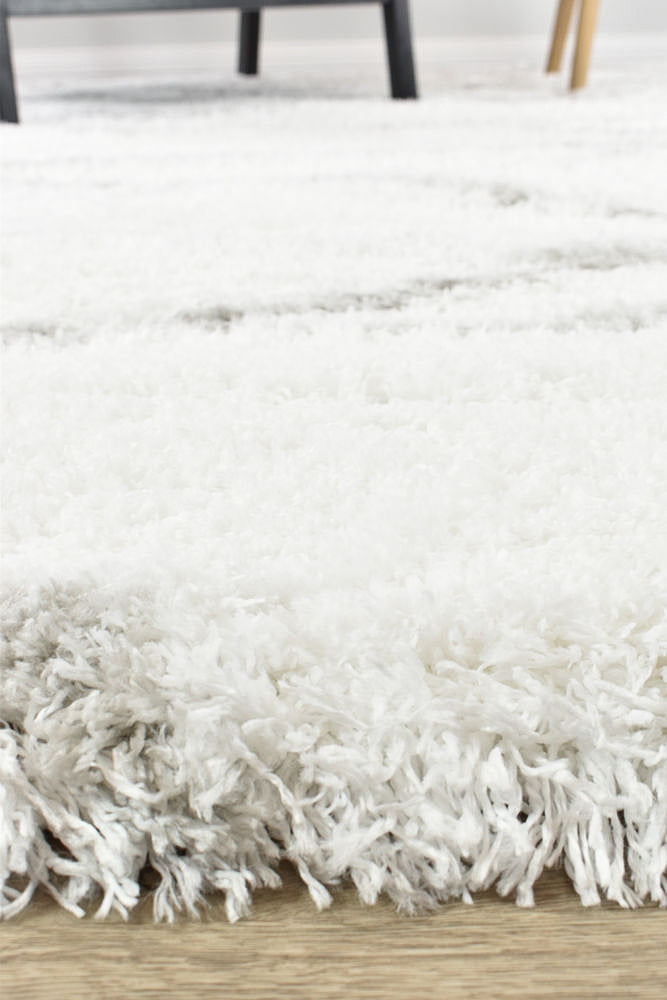 Cobi Lucky Shaggy White Rug