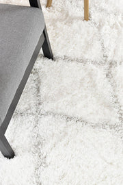 Cobi Trinket Shaggy White Rug