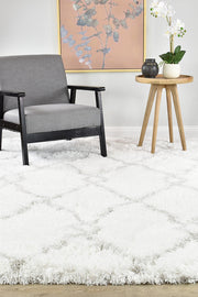 Cobi Trinket Shaggy White Rug