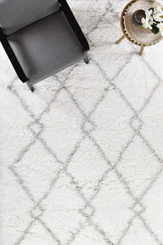 Cobi Trinket Shaggy White Rug