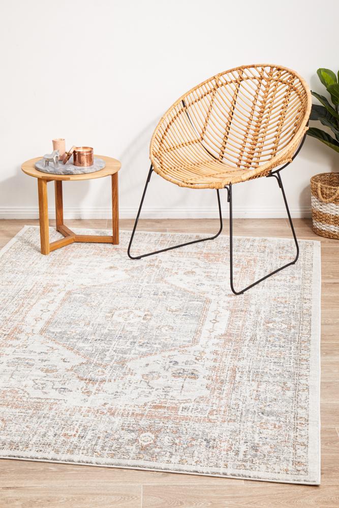 Mayday Lotsa Silver Rug