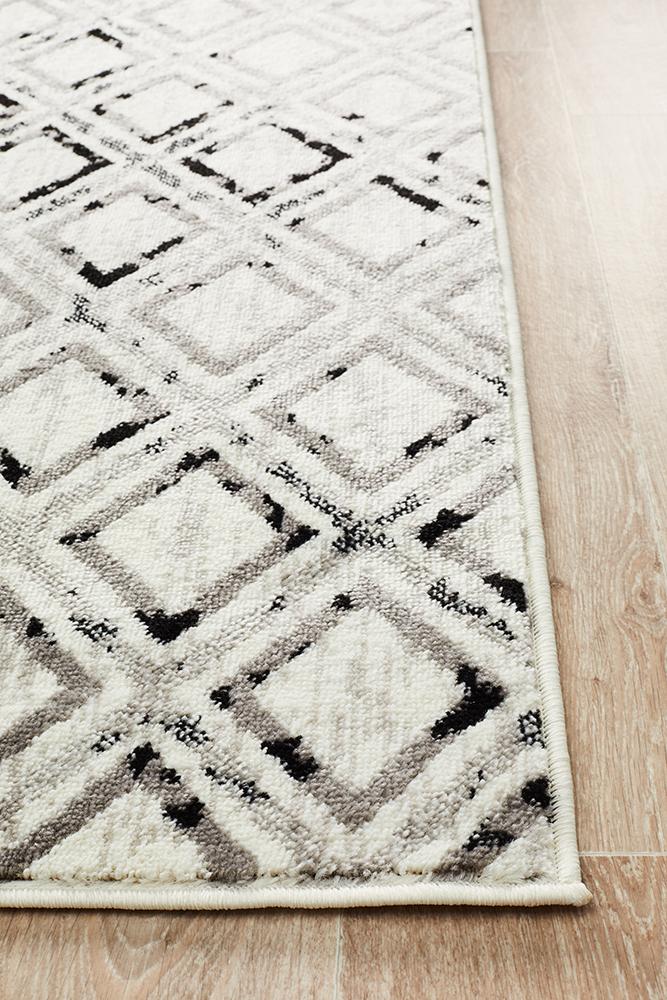 Rtemo  SixOSeven Black White Rug