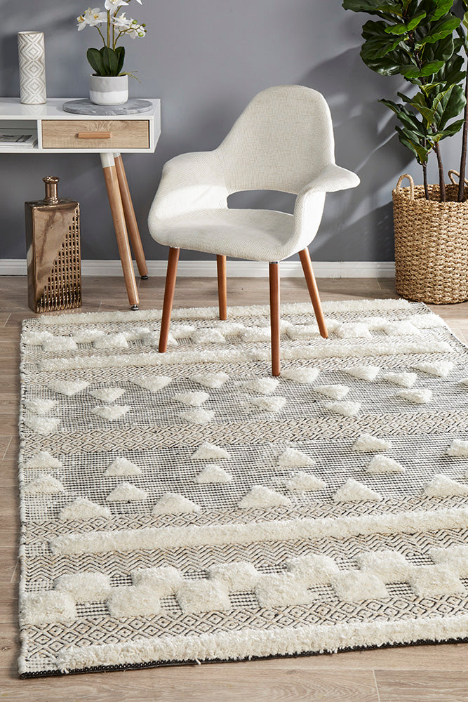 Rhythm Flow Ivory Rug