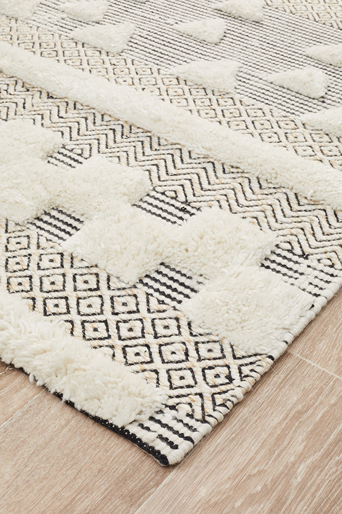 Rhythm Flow Ivory Rug