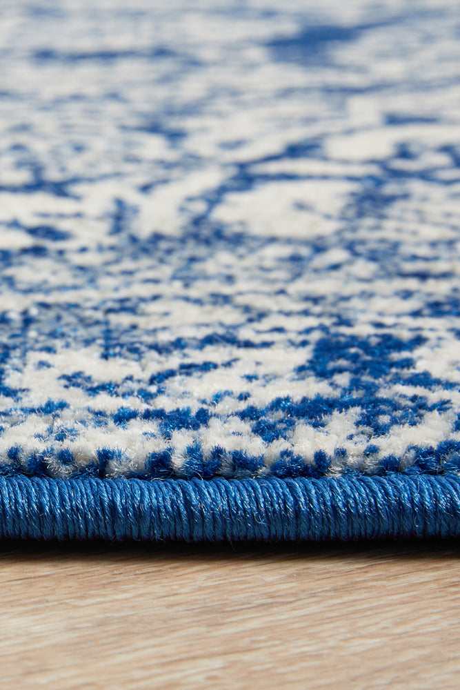 Gwyneth Stunning Transitional Navy Round Rug