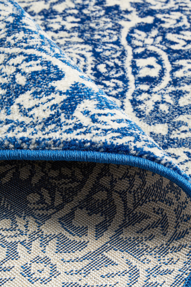 Gwyneth Stunning Transitional Navy Round Rug