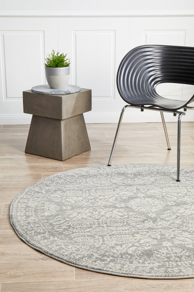 Gwyneth Stunning Transitional Silver Round Rug