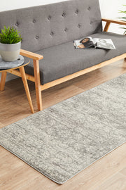Gwyneth Stunning Transitional Silver Runner Rug