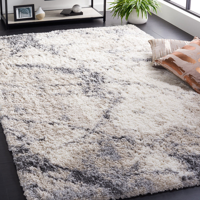 Shimmer Light Shag Rug