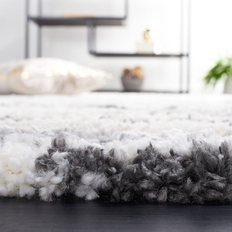 Shimmer Beam Shag Rug