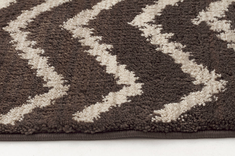 Moroccan Chevron Design Rug Brown Beige
