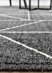 Vicinal Bibber Black Rug