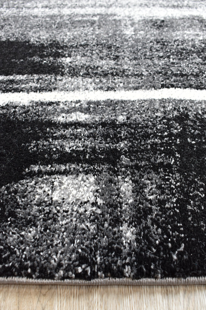 Pompon Crest Grey Rug