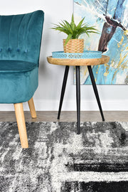 Pompon Crest Grey Runner Rug