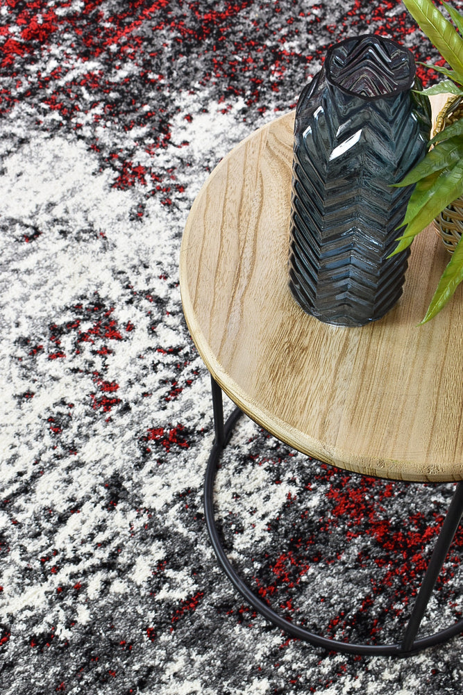 Pompon Tress White Red Rug