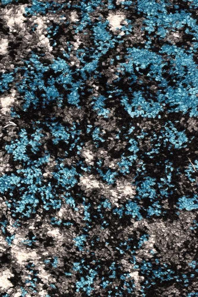 Pompon Tress White Turquoise Rug