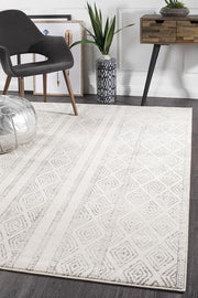 Gynama White And Grey Tribal Rug