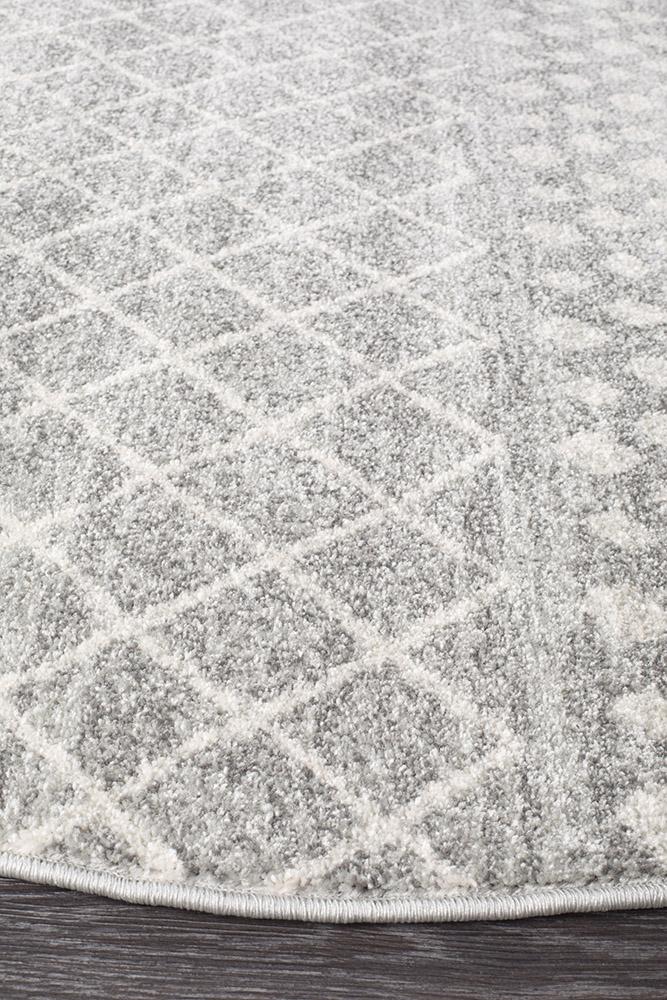 Gynama Grey Rustic Tribal Round Rug