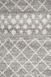 Gynama Silver Tribal Round Rug