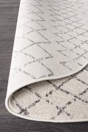 Gynama White Grey Tribal Round Rug