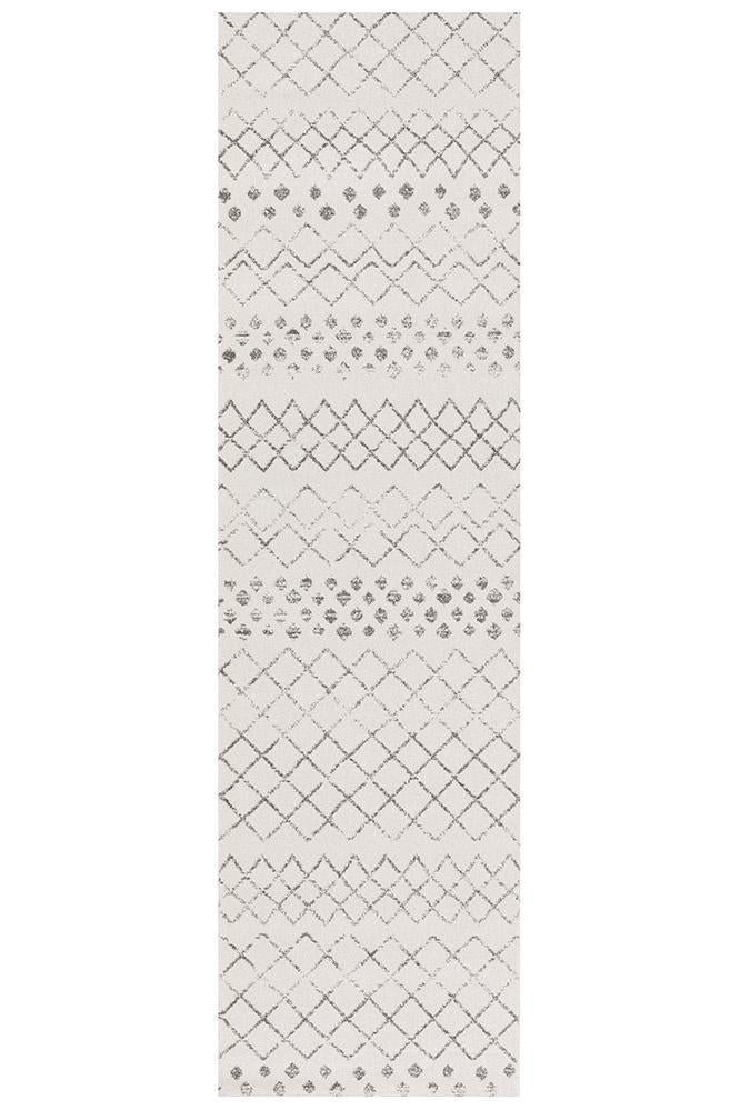 Gynama White Grey Tribal Rug