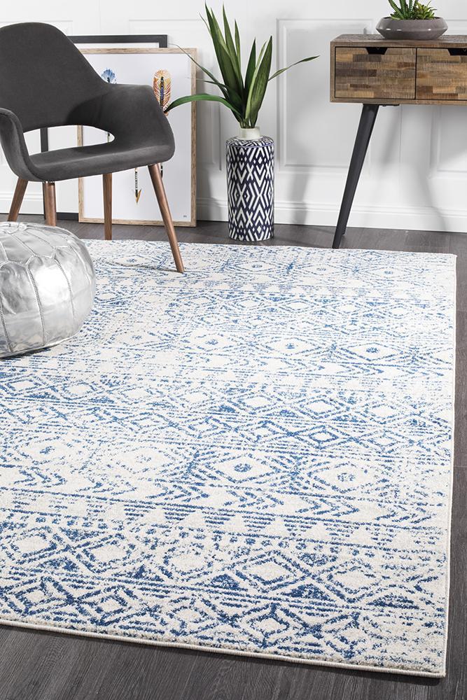 Gynama White Blue Rustic Rug