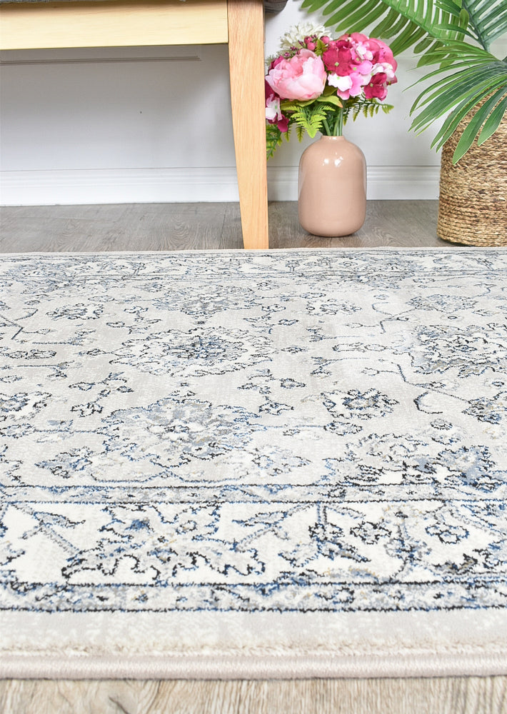 Mountaintop Squab Runner Rug